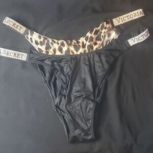 Victoria's Secret Kids Black and Leopard Print Bottoms